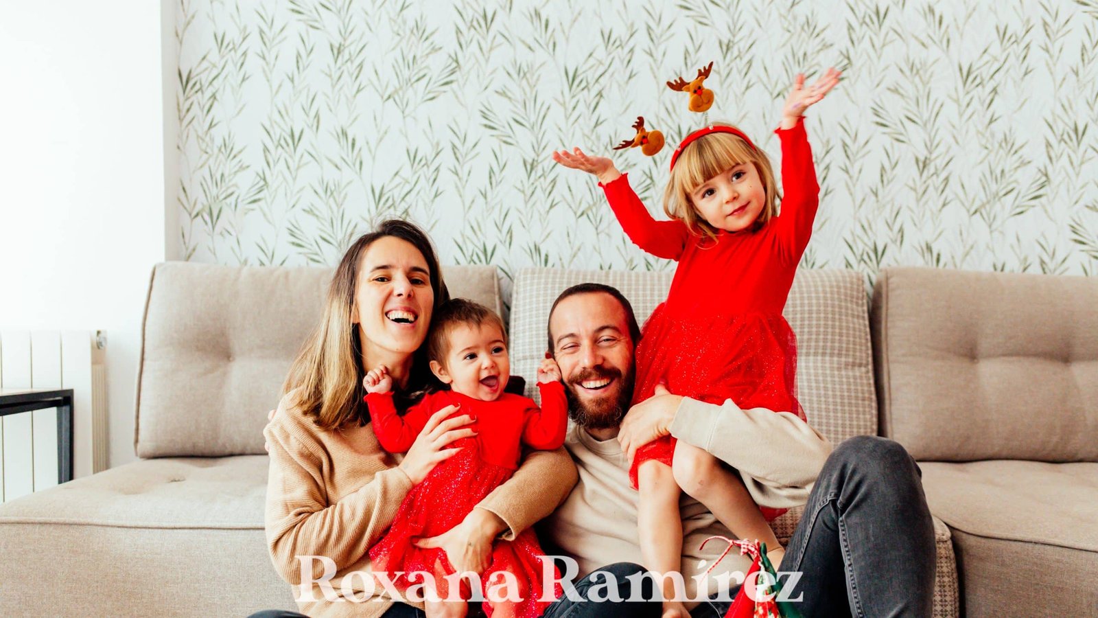 Enjoy a real Christmas photo shoot in your home Majorca